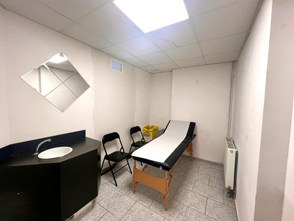 Bien de 96 m² à fort potentiel de transformation en appartement