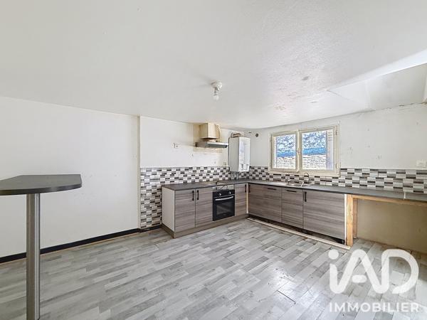 Immeuble à vendre 102 m² Saint-Florentin