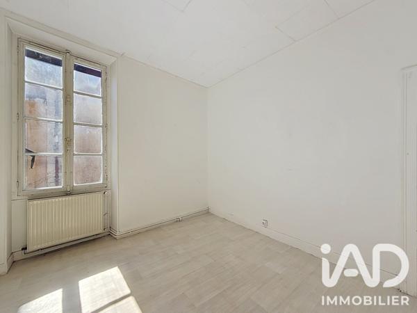 Immeuble à vendre 102 m² Saint-Florentin
