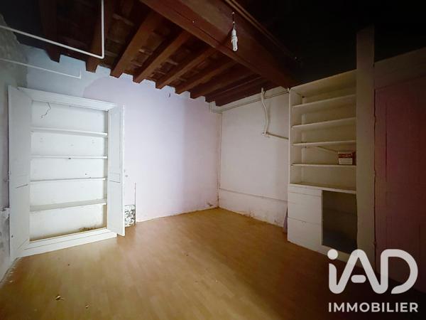 Immeuble à vendre 102 m² Saint-Florentin