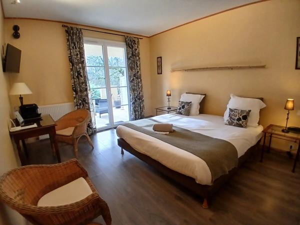 Magnifique hôtel entièrement opérationnel de 25 chambres avec piscine