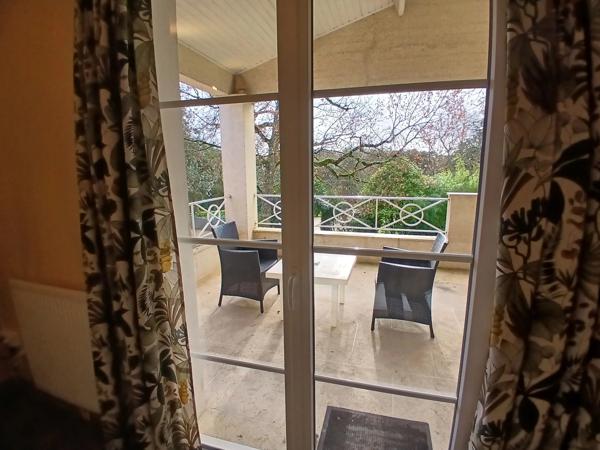 Magnifique hôtel entièrement opérationnel de 25 chambres avec piscine