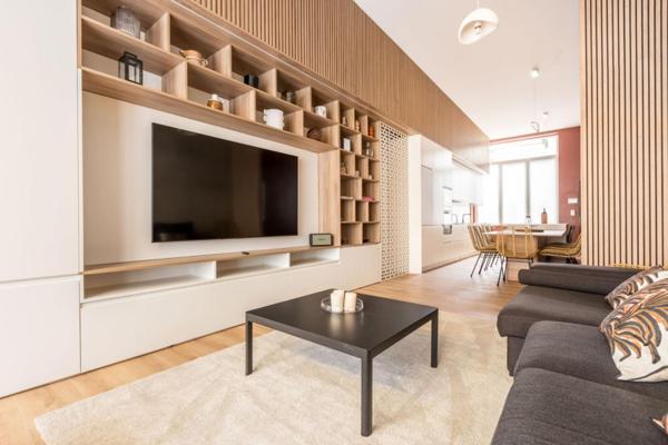 A LOUER : T5 à LILLE • Centre / republique • 6 000 € CC • Réf. 1028