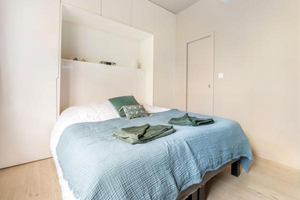 A LOUER : T5 à LILLE • Centre / republique • 6 000 € CC • Réf. 1028