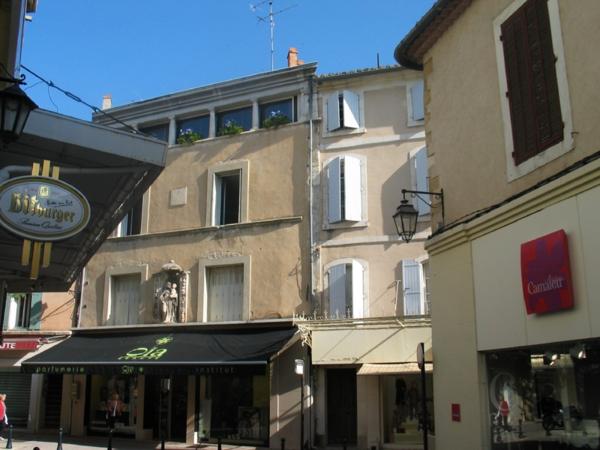 APPARTEMENT T2 CENTRE VILLE