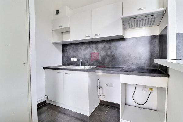 Sainte-Geneviève-des-Bois  4 pièces en rez-de-jardin avec jardin et terrasses de 120 m2