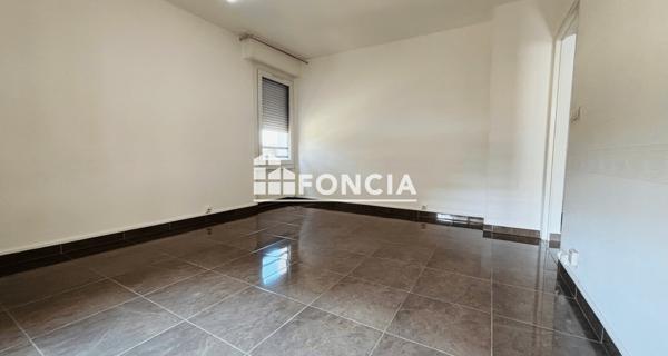 Location Appartement 2 pièces 43.6 m² - Conflans-sainte-honorine 78700