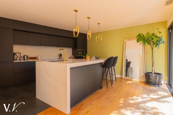GRANDE VILLA MODERNE - MERIGNAC