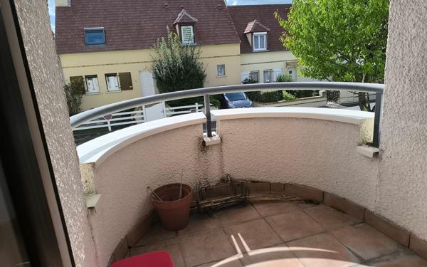 Appartement à vendre    2 pièces • 50,45 m2 Saint-Gratien