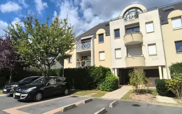 Appartement à vendre    2 pièces • 50,45 m2 Saint-Gratien