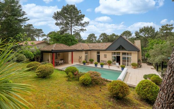 Maison à vendre    4 pièces •  Biscarrosse