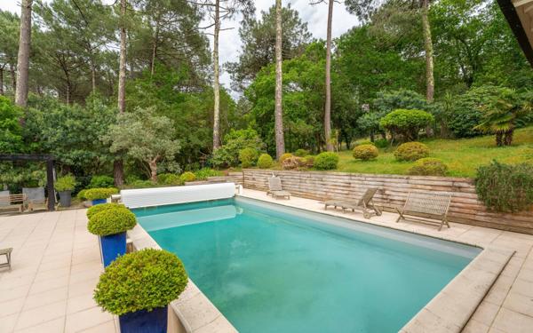 Maison à vendre    4 pièces •  Biscarrosse