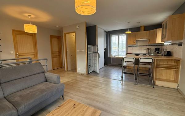 Immeuble à vendre    6 pièces •  Mende