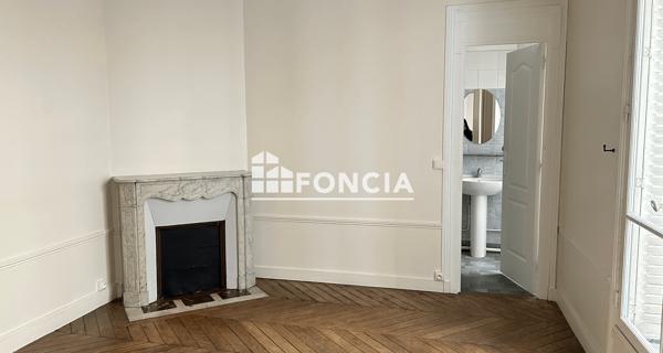 Location Appartement 2 pièces 66.66 m² - Paris 75017