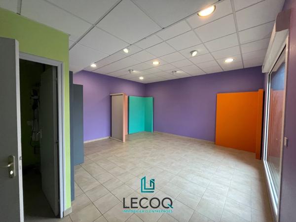 Local d'activité 415m2 à LAVAL