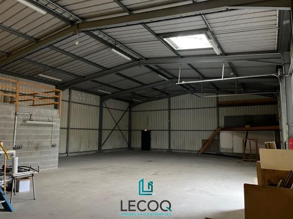 Local d'activité 415m2 à LAVAL