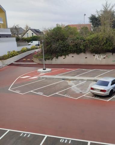 Location Parking / box38 m² - RUEIL MALMAISON (92500)