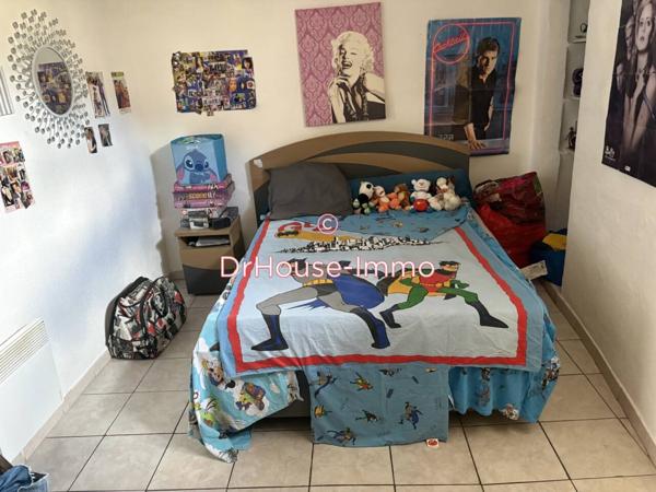 Immeuble à vendre 12 pièces de 333 m²