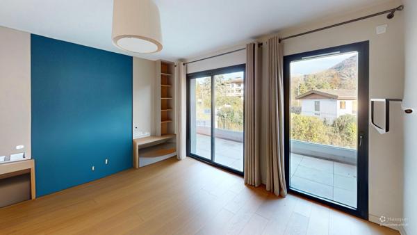 Appartement d'Exception 4 Pièces de 119 m² - Dernier Étage