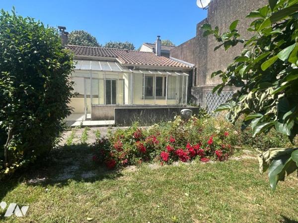 Maison dans agréable quartier