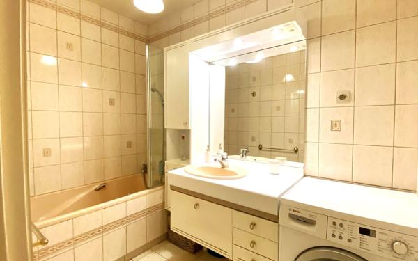 Appartement à vendre    4 pièces • 79,02 m2 Versailles