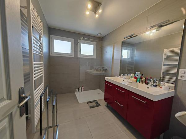 Maison Rothonay 6 pièce(s) 125 m2