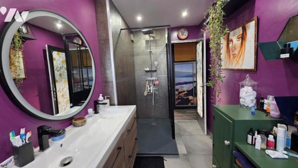 SAINT MALO - Rocabey/Gare - Appartement T3 entièrement rénové, parking et cave.