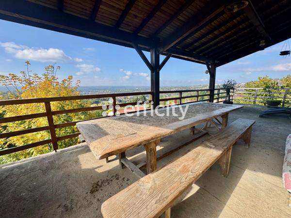 Maison 7 pièces - 176 m²