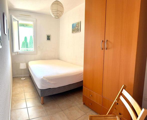 Appartement à vendre proche plage et commerces avec parking  à Bormes Les Mimosas La favière