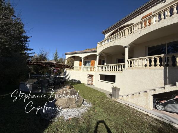 Villa propriété de 205m² terrain 1100m² 5 chambres