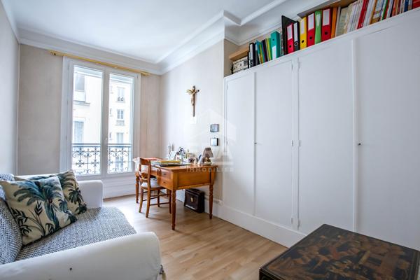 Appartement Paris 3 pièces 51m2 Daumesnil