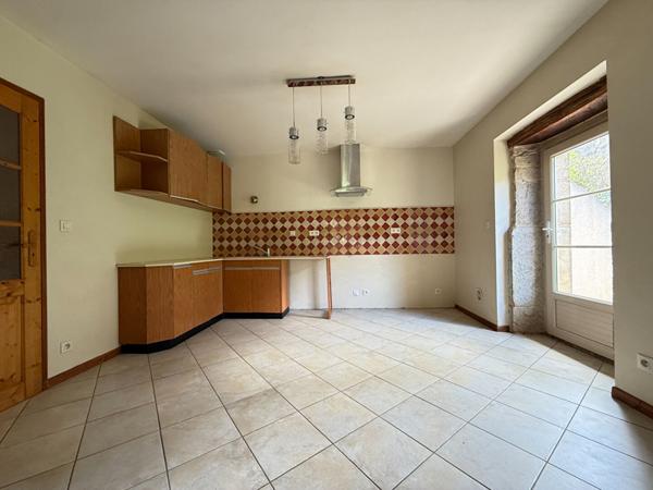 Maison - 6 pièces - 112 m²