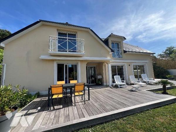 EXCLUSIVITE - A VENDRE - PORNICHET SAINTE MARGUERITE - LE POULIGOU - TRES BELLE MAISON T7 de 20...