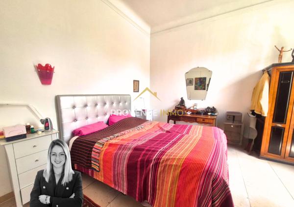 Saint-Chamas (13250) MAISON PROVENCALE + DEPENDANCE DE 34m²