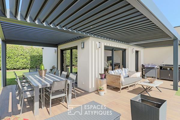 Villa contemporaine à St Cyr au Mont D’Or