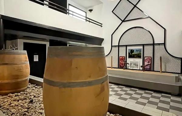 VENDU  Bel appartement d'environ 63 m2 avec grand balcon d'environ 12m2    Résidence sécurisée