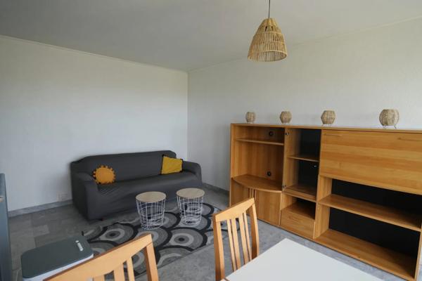 Bel appartement T2 lumineux avec vue sur la Cathédrale