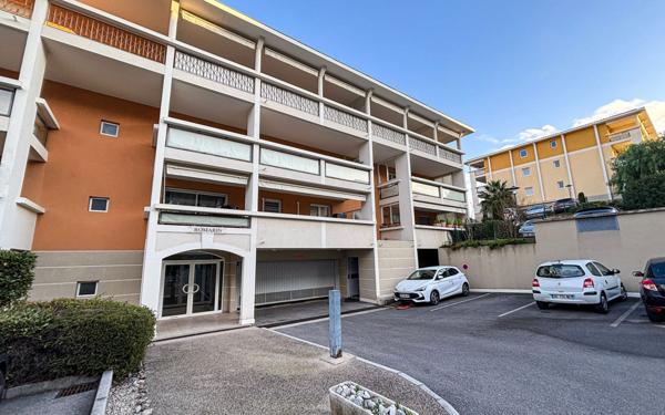 Appartement à vendre    3 pièces • 72,12 m2 Cannes