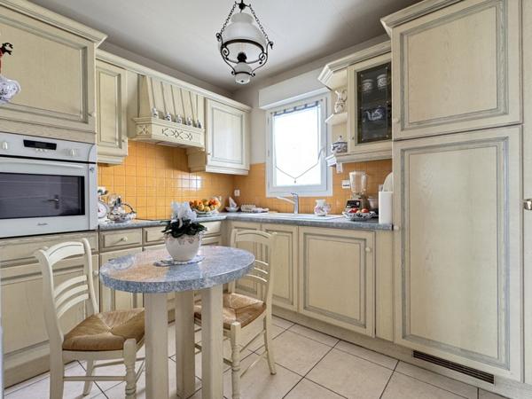 VENTE DE NUE-PROPRIETE - Royan T2 Royan