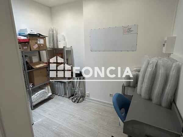 Location Local commercial 2 pièces 49.9 m² - 2 Bis Rue Saint-Cyr Laon 02000