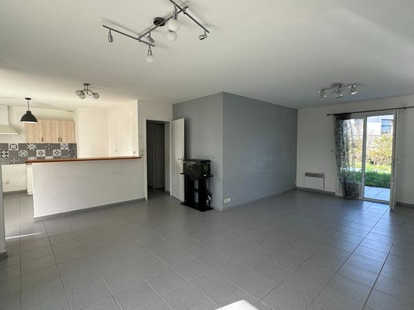 Maison plain pied 3 chambres, garage à vendre montauban 82