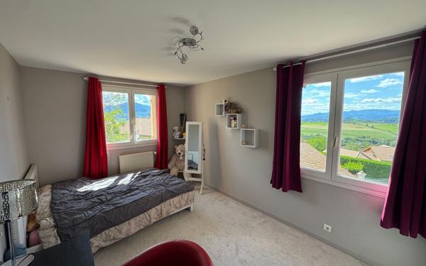 Maison à vendre    6 pièces • 154,59 m2 Jarjayes