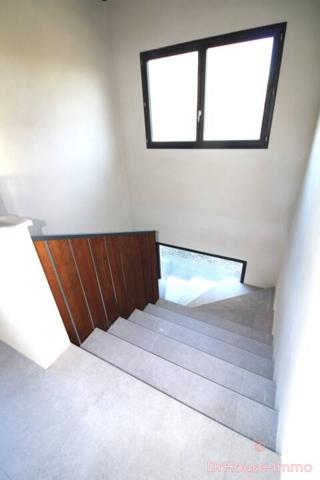 Bureau à louer 3 pièces de 150 m²