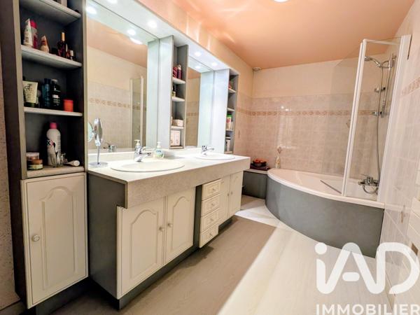 Maison à vendre 6 pièces 172 m² Louvigné-du-Désert