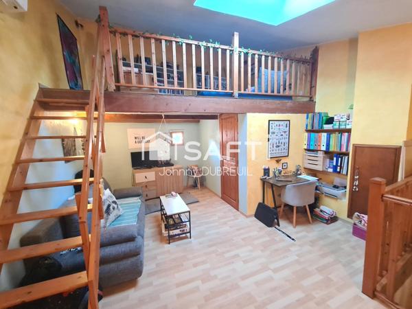 PIGNANS – Belle maison de village de 160 m², tout le charme de la pierre avec cave et spacieuse suite parentale