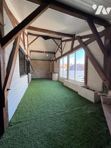 CENTRE DE NERAC, ENSEMBLE DE DEUX APPARTEMENTS