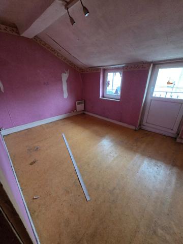 Immeuble 10 pièces 260 m2