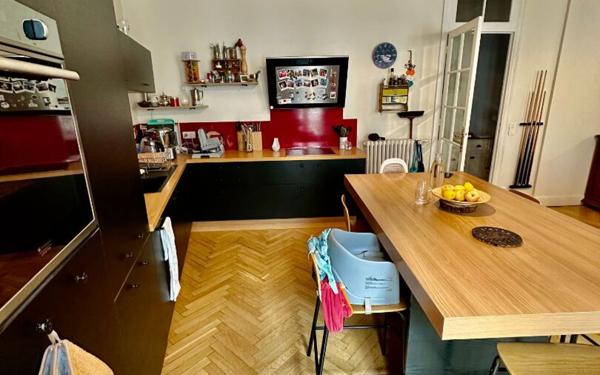 Appartement à louer    4 pièces • 107 m2 Nice