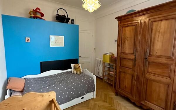 Appartement à louer    4 pièces • 107 m2 Nice