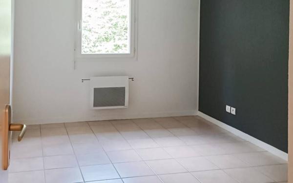 Appartement à vendre    3 pièces • 57 810 m2 Saint-Astier